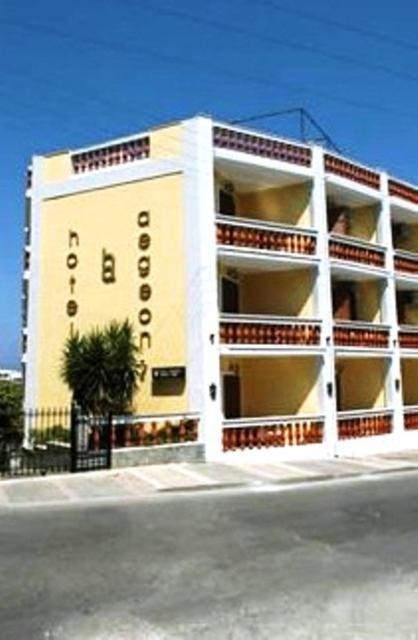 Aegeon Hotel Karlovassi Exterior photo